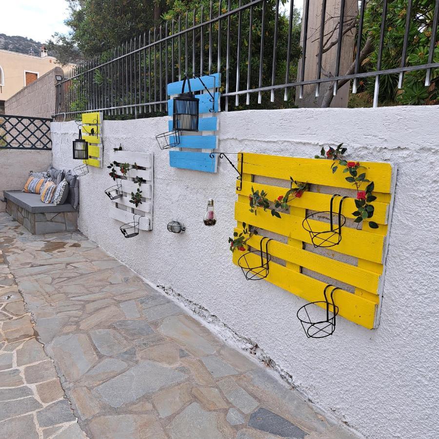 Ξενώνας Vasiliki Vathí Esterno foto